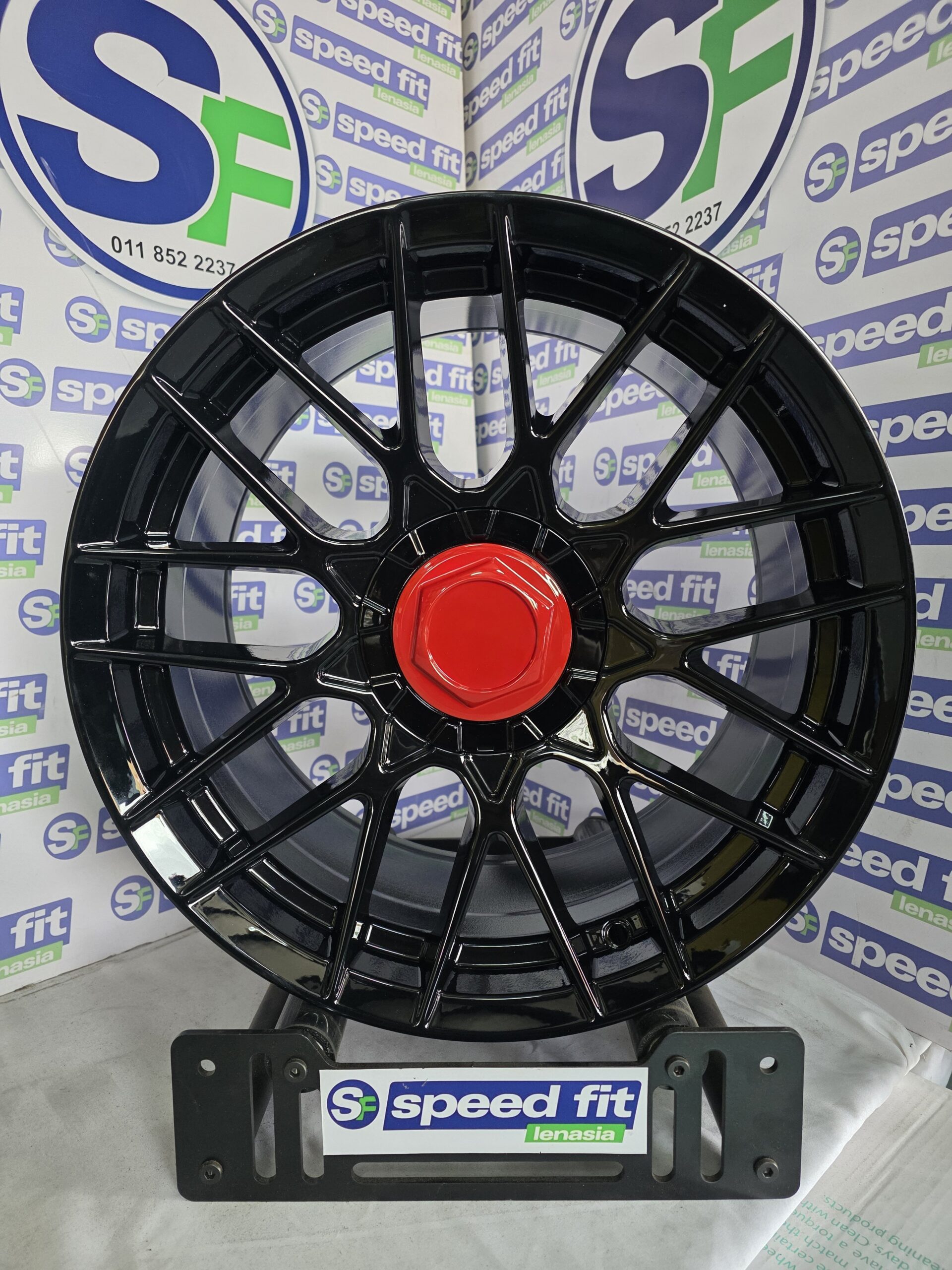 17" RSE CONCAVE DESIGN- 4X100/5X100 8,5J ET20
