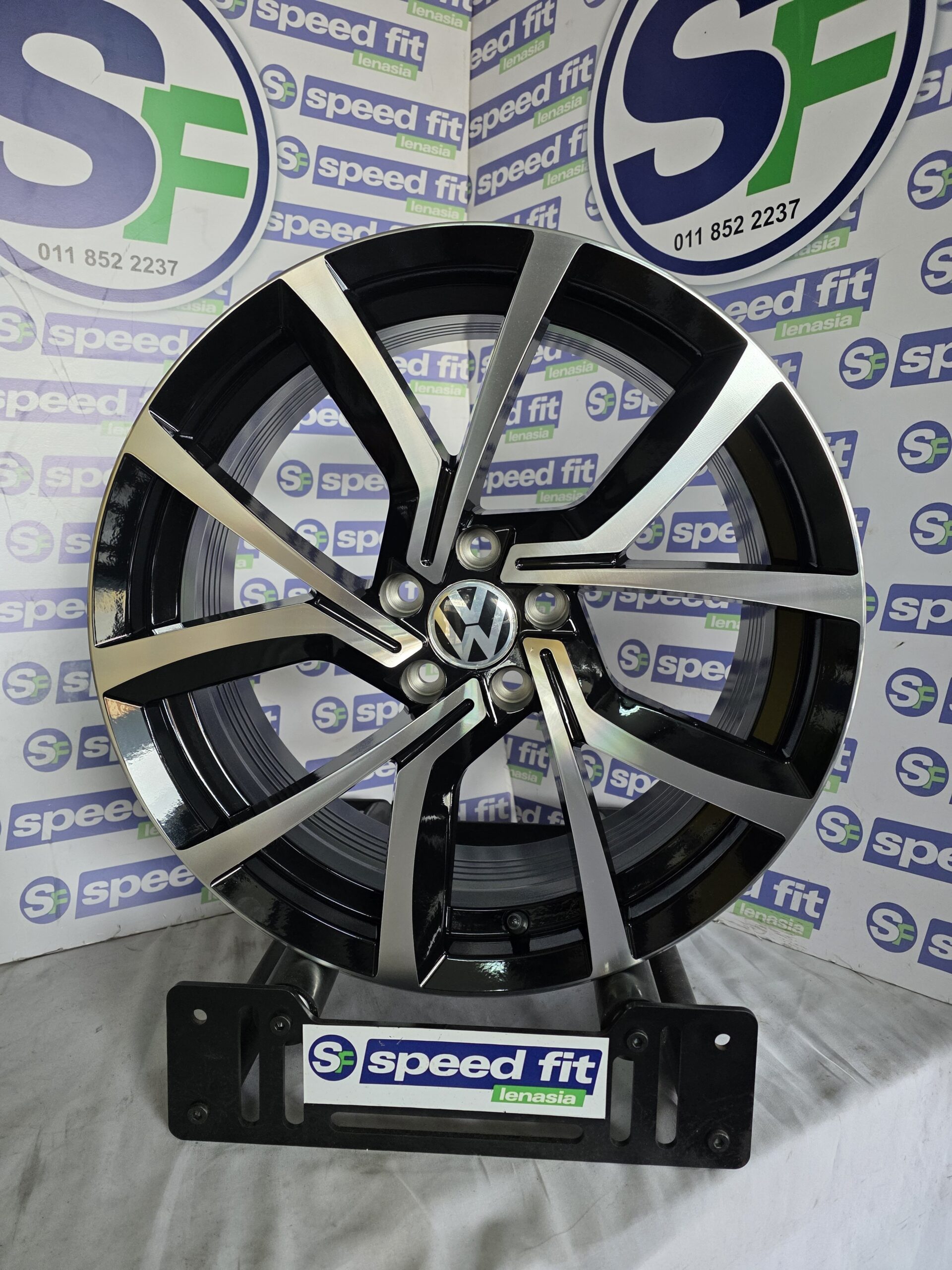 17" CLUBSPORT REPS PCD 5X100 7,5J ET35
