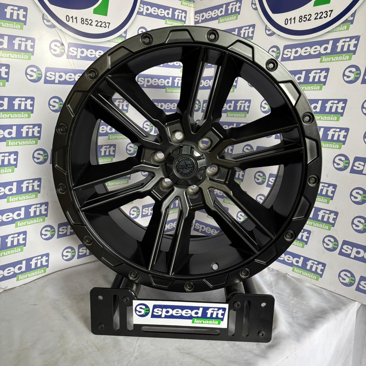 ORIGINAL AMERICAN OUTLAW RAILCAR - 6X114