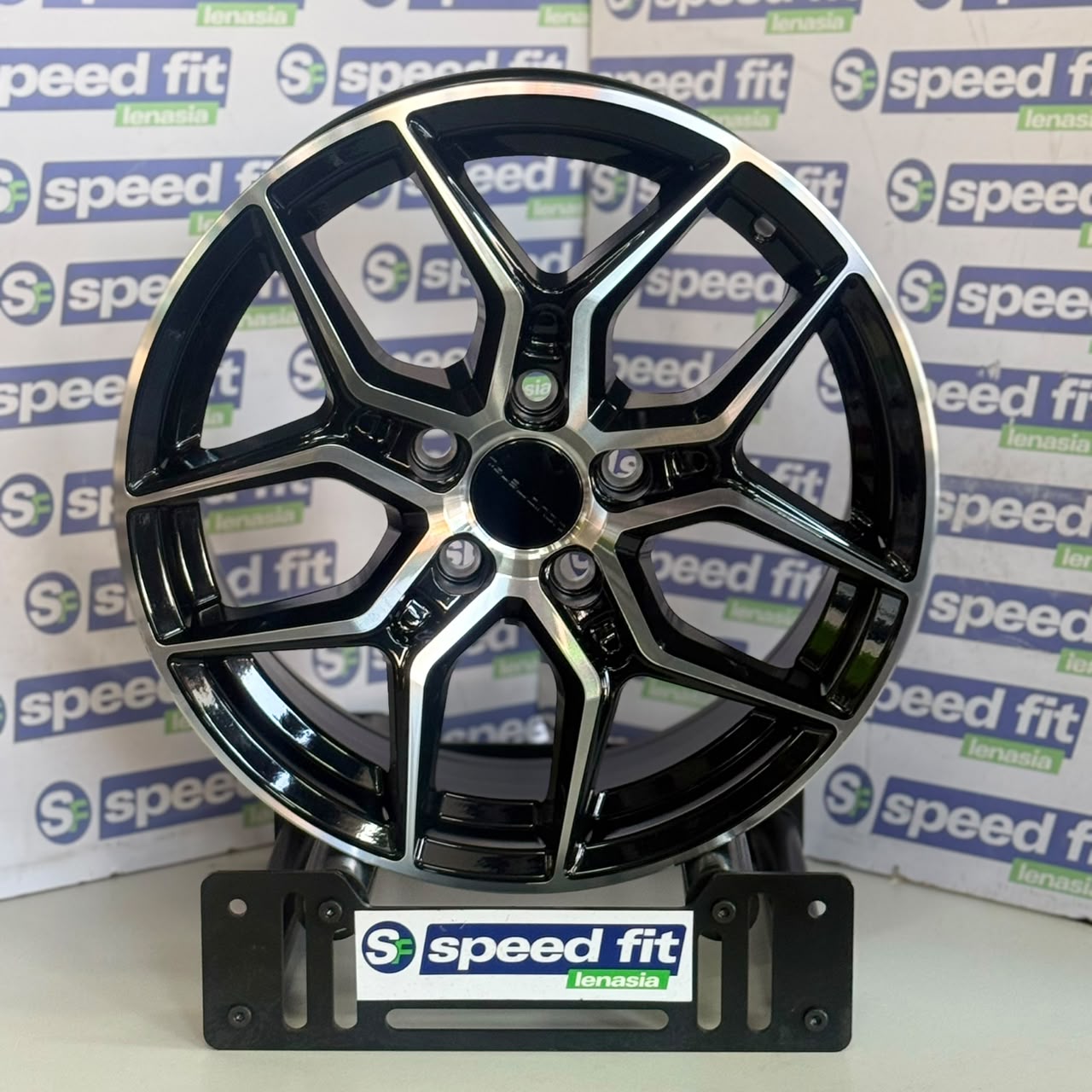 16" LIQUIDMETAL - 5x108 ET40 7J